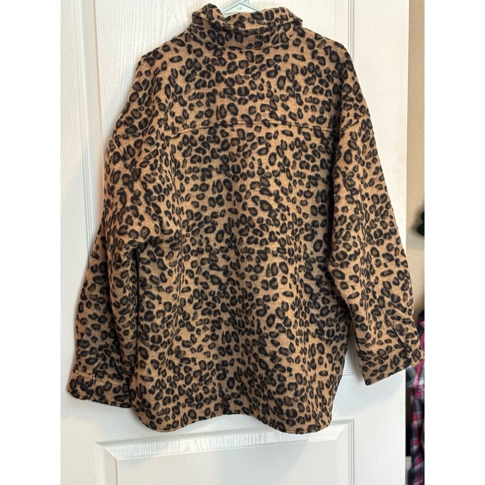 Leopard Print Jacket. - Picture 3 of 3